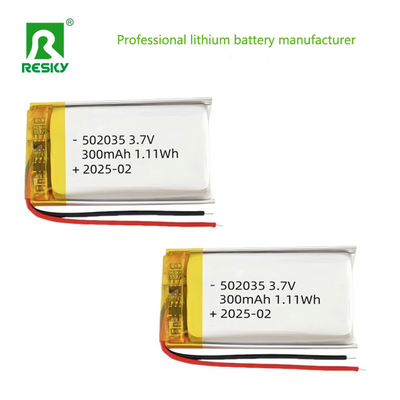 주문 리튬 배터리 셀 502035 3.7v 300mAh 충전식 태양광 Li-Polymer 배터리 블루투스 이어폰용 온라인 제조